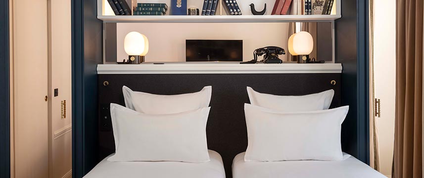 Hotel  Louvre Montana Twin Bedded Room